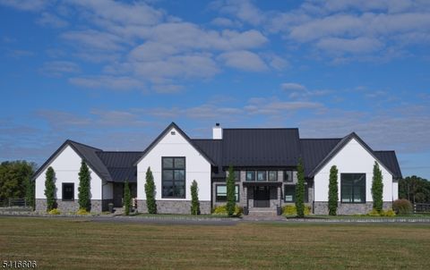 101 Harbourton Woodsville Rd Hopewell Twp. NJ 08530