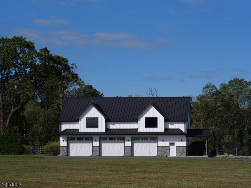 101 Harbourton Woodsville Rd