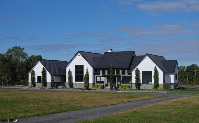 101 Harbourton Woodsville Rd