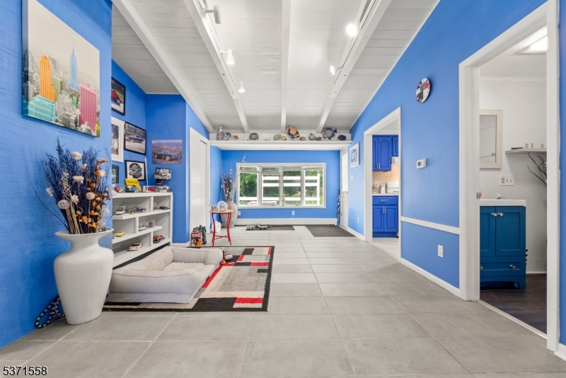 57 Mitchell Rd