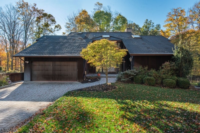 9 Griffin Ct