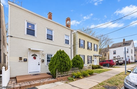 Photo for 236 N 6Th St 1