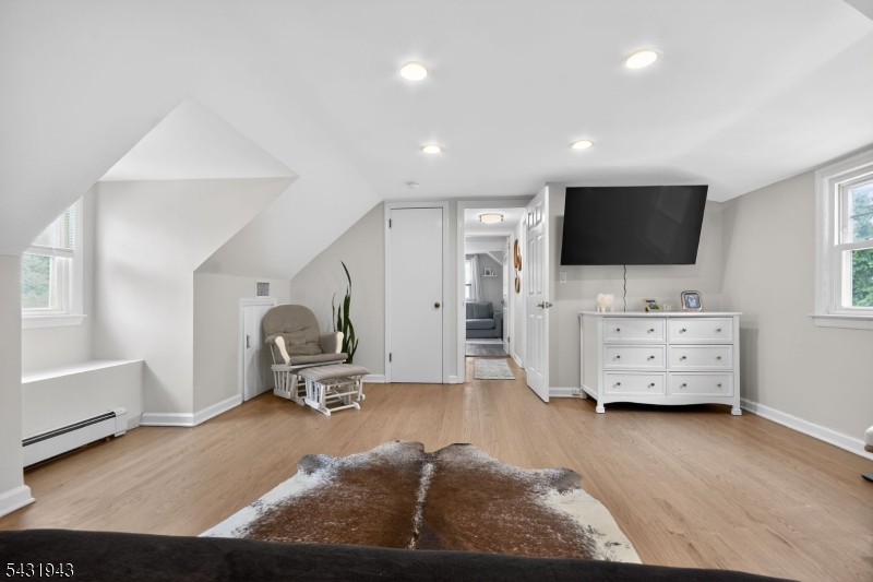 6 Willow Way