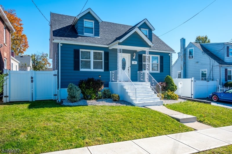 34 Ryan St