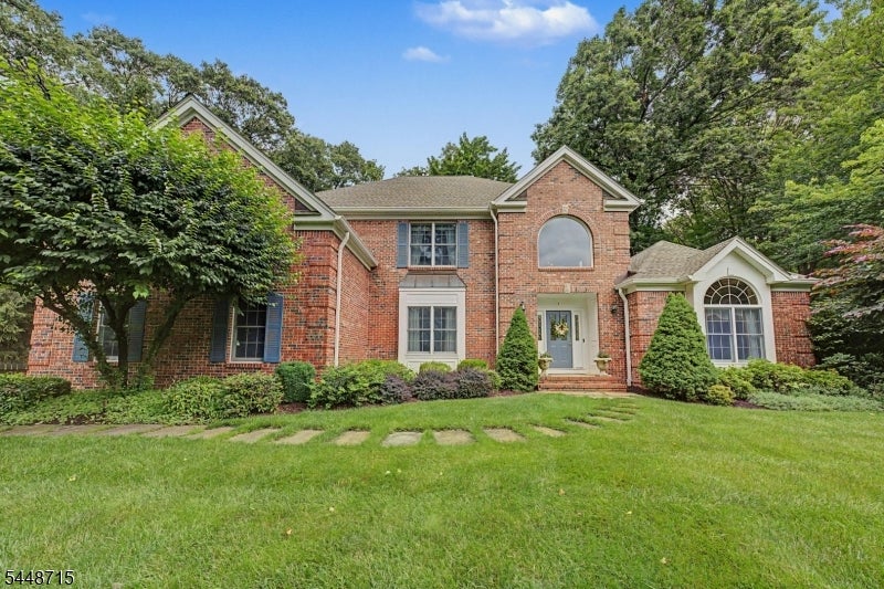 7 Melissa Dr