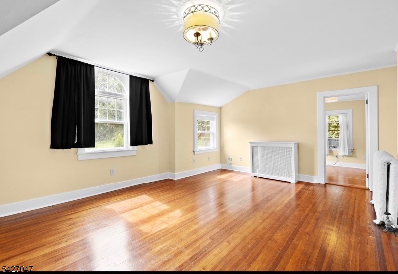 74 S Mountain Ave CH