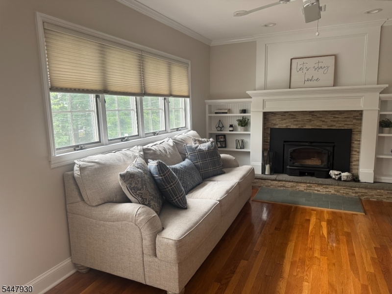 37 Brookdale Rd