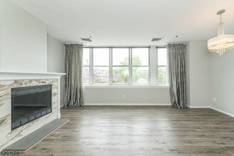 Photo of 240 Main St #313, Little Falls, NJ 07424 (MLS # 3993888)