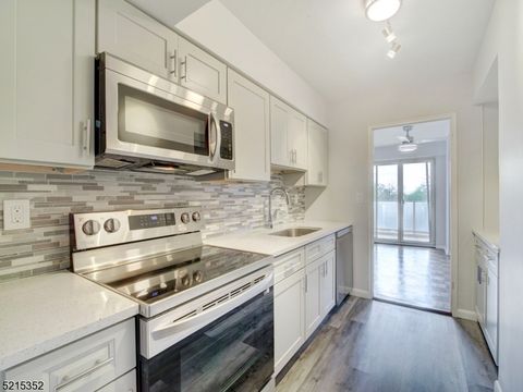 Photo of 377 S Harrison Street #4A, East Orange, NJ 07018 (MLS # 3990533)