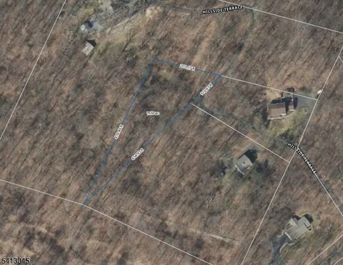 5 Hillside Terrace Bethlehem Twp. NJ 08827
