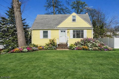 35 Beechwood Dr Wayne Twp. NJ 07470