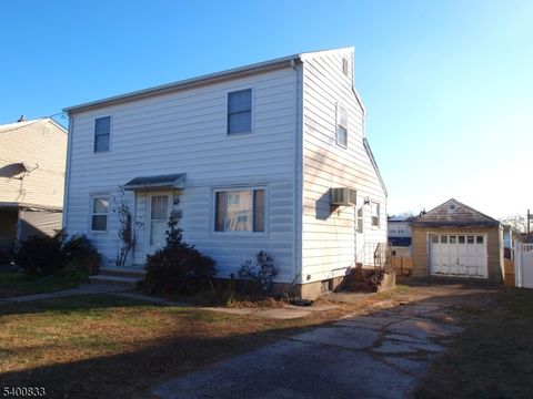 8 Annette Ter Lodi Boro NJ 07644