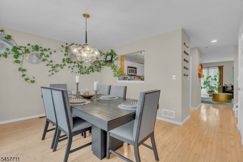23 Krenkel Ct