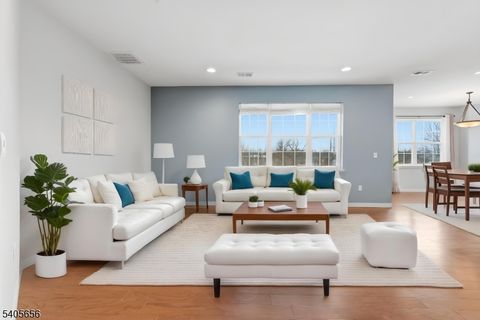 238 Luca Dr 8 Piscataway Twp. NJ 08854