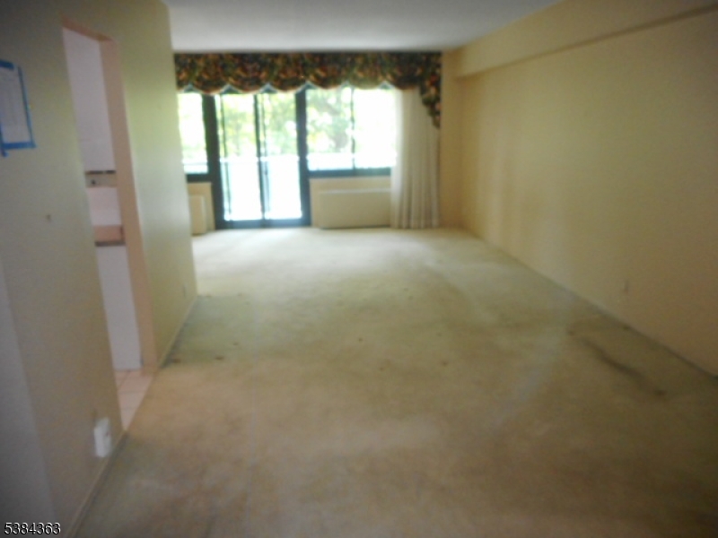 609 SO Orange Ave West5Q 5Q