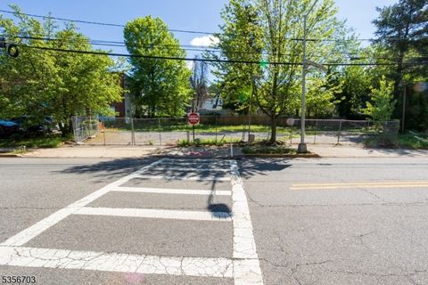 529 Valley Rd Montclair Twp. NJ 07043