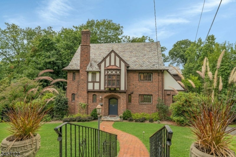 50 Afterglow Avenue