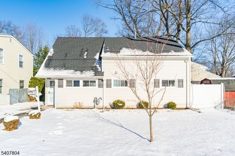 2 Gold St Green Brook Twp. NJ 08812