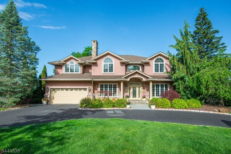 103 Passaic Valley Rd