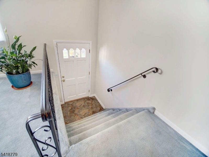 23 Nassau Rd