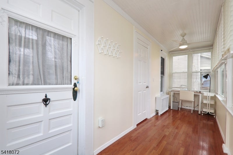 28 Glenside Ave