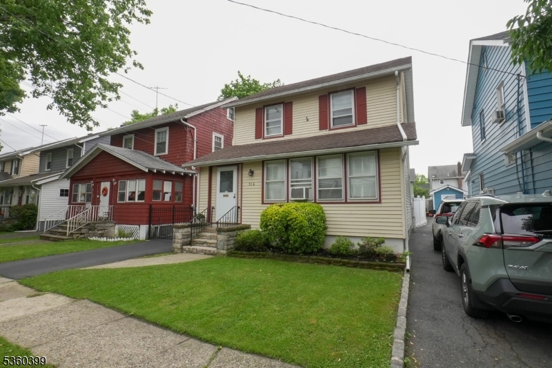516 Beardsley Ave