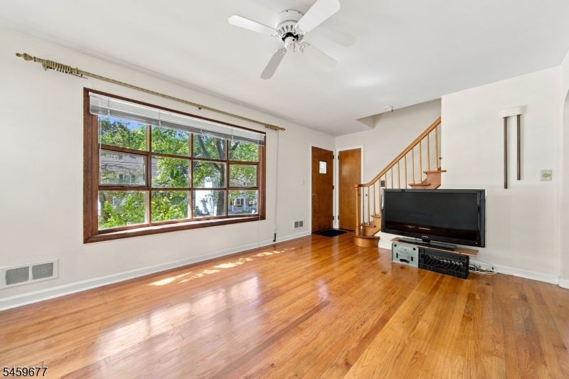 53 Payne Ave
