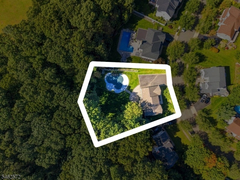 58 Fox Chase Ln