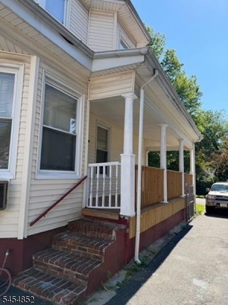 23 Washington Ter