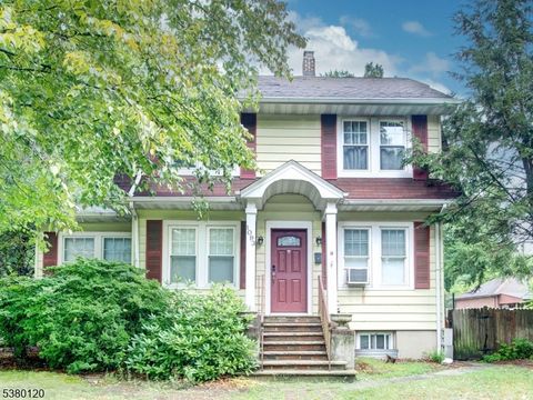 1093 Lynwood Ave New Milford Boro NJ 07646