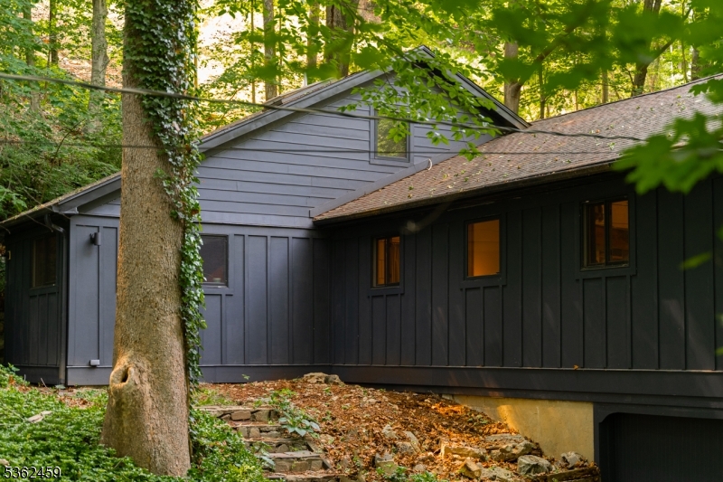 122 Buffalo Hollow Rd