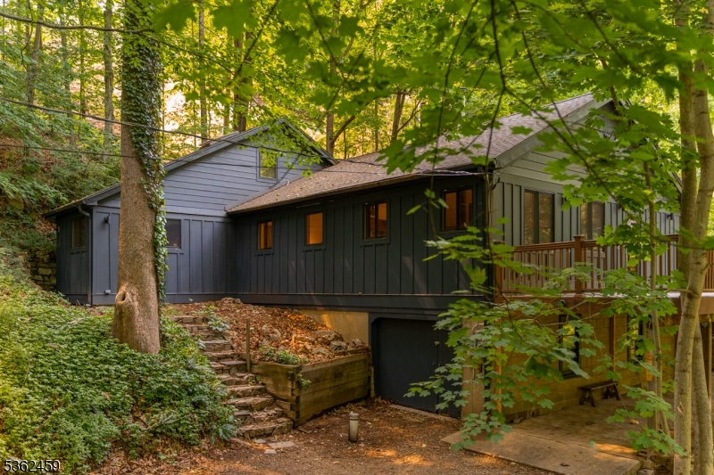 122 Buffalo Hollow Rd