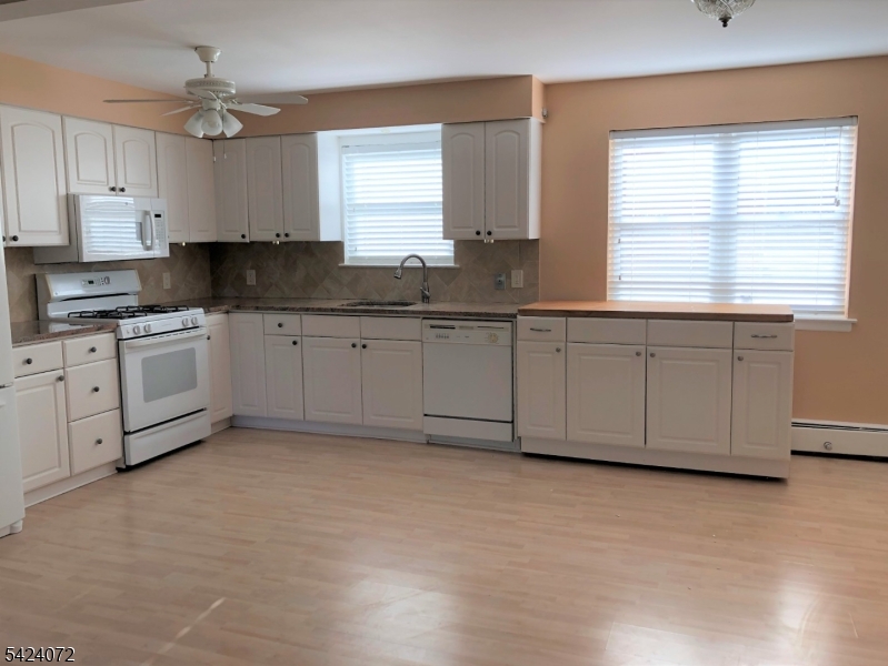 1165A Valley Rd 1165