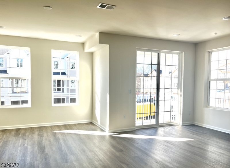 223 Myrtle Rd