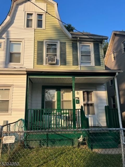 Photo of 636 Elizabeth St, Beverly, NJ 08010 (MLS # 3995848)