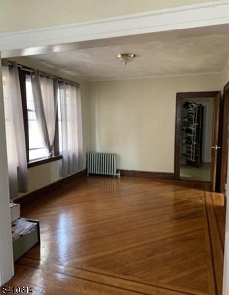 163-165 Brookdale Ave