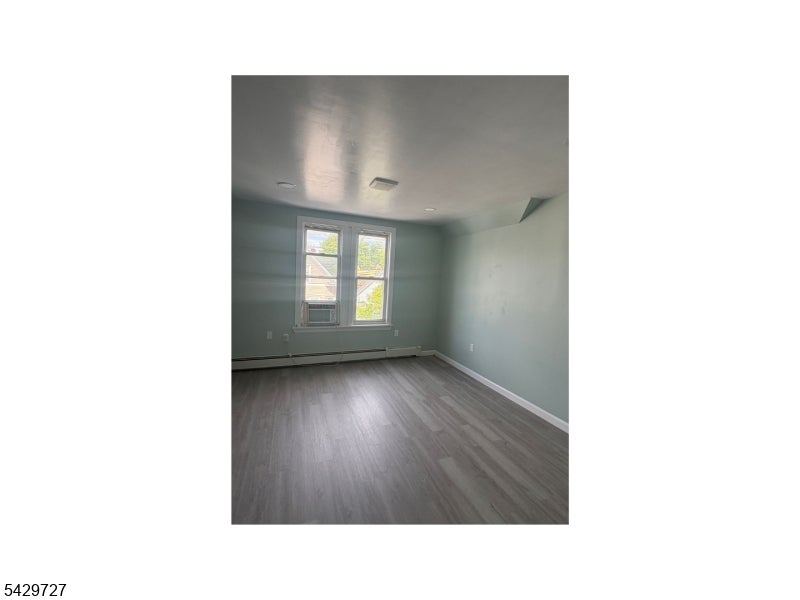 93 Highland St 3