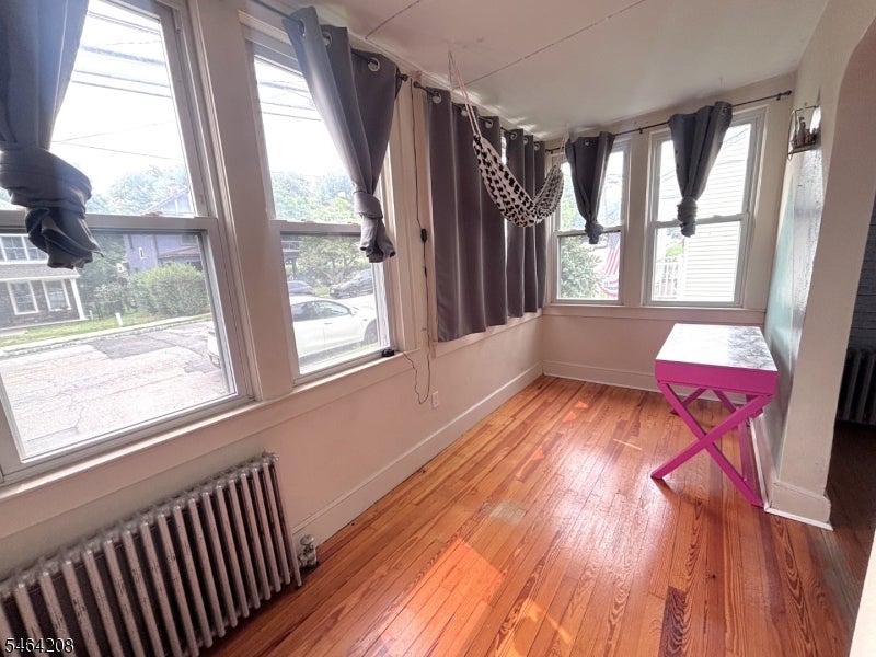 37 Beach St