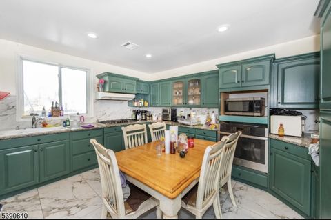 377 Ellison Street Paterson City NJ 07501