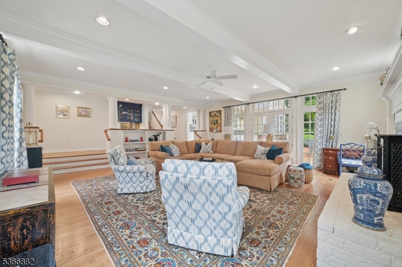 273 Woodland Rd
