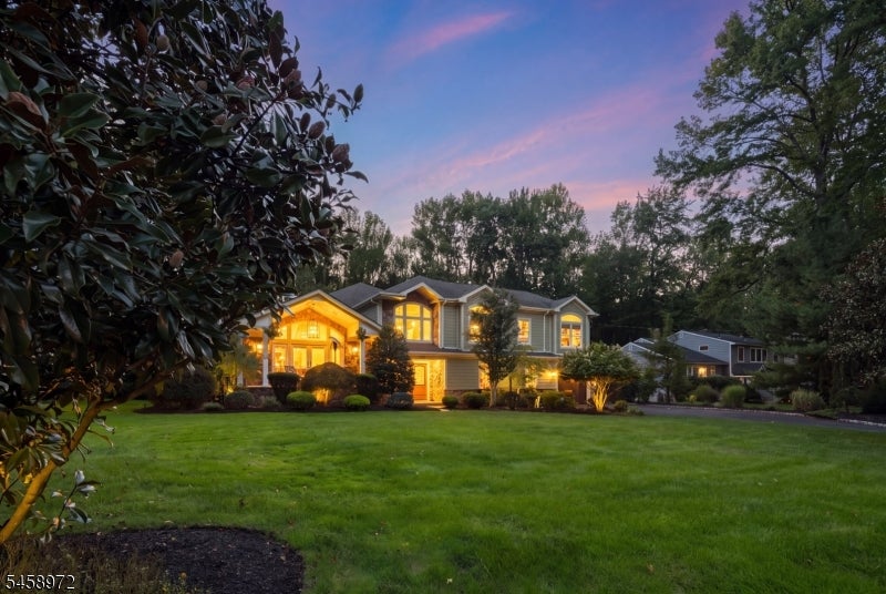 59 Cornell Ave