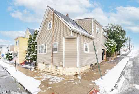 16 Murray Ave Paterson City NJ 07501