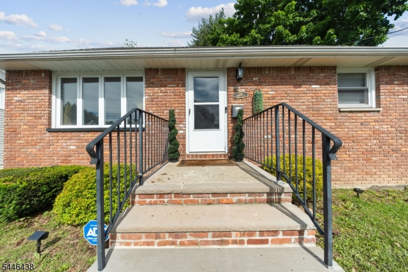 506 Green St