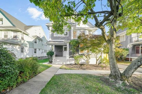 79 Central Ave Montclair Twp. NJ 07042