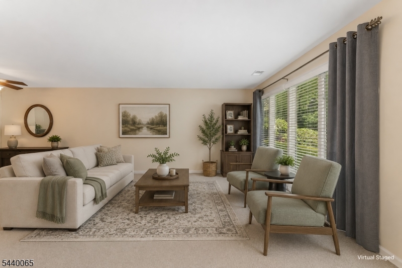 25 Augusta Dr