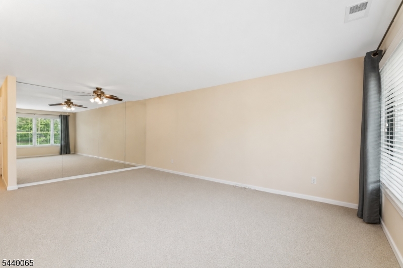 25 Augusta Dr