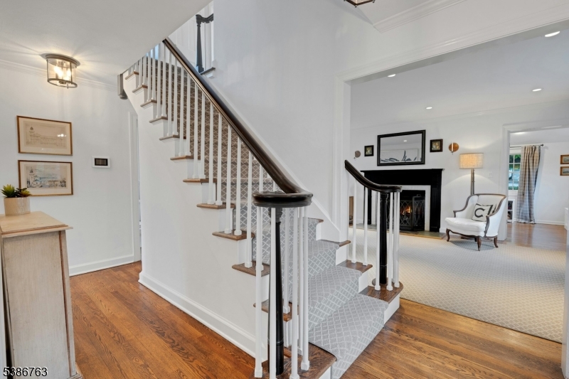 180 Canoe Brook Pkwy