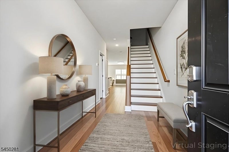 5 Gerhard Pl