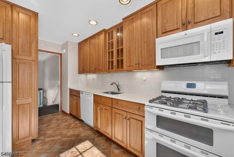 267 Seville Ct