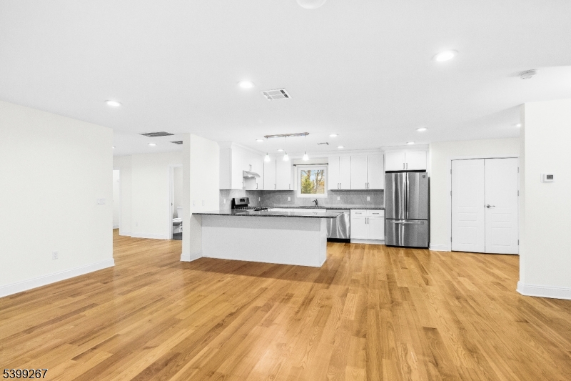 71 Unit A Saint Marys Pl 2